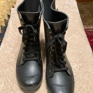 Torrid rain boots